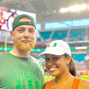 Meet your Posher, Logan